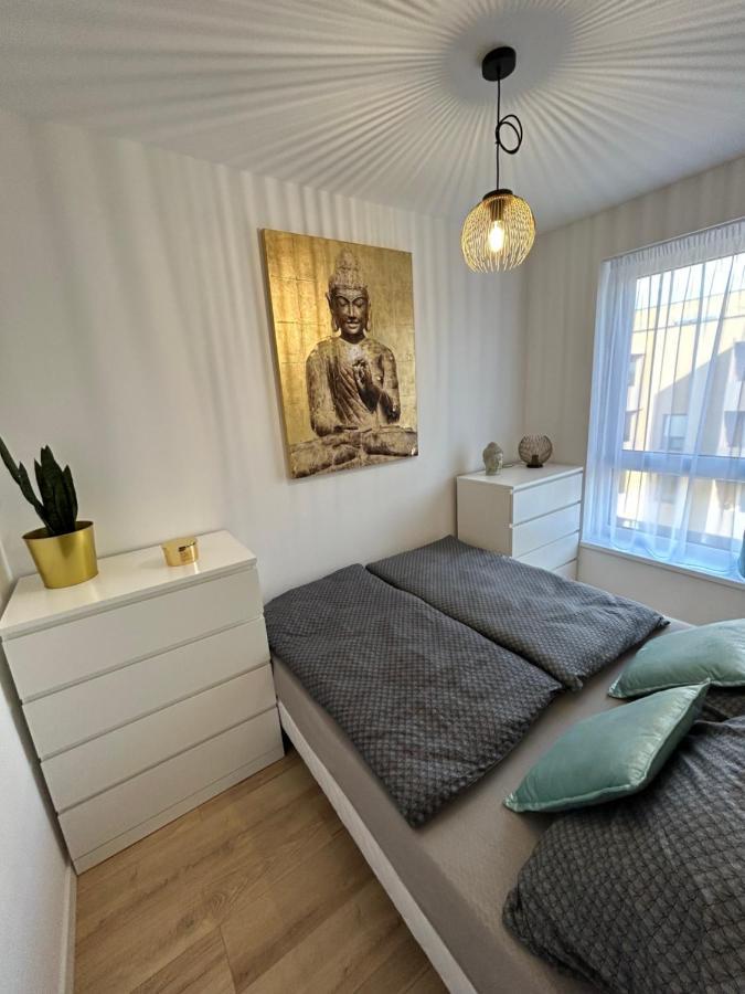 Cozy 1-Bedroom Condo Miloslavov Exterior photo